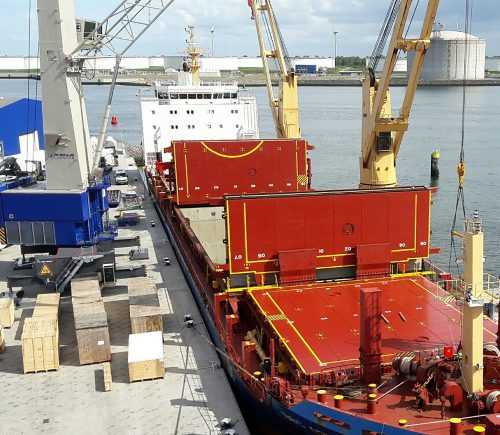 گروه کانداکتیکس 